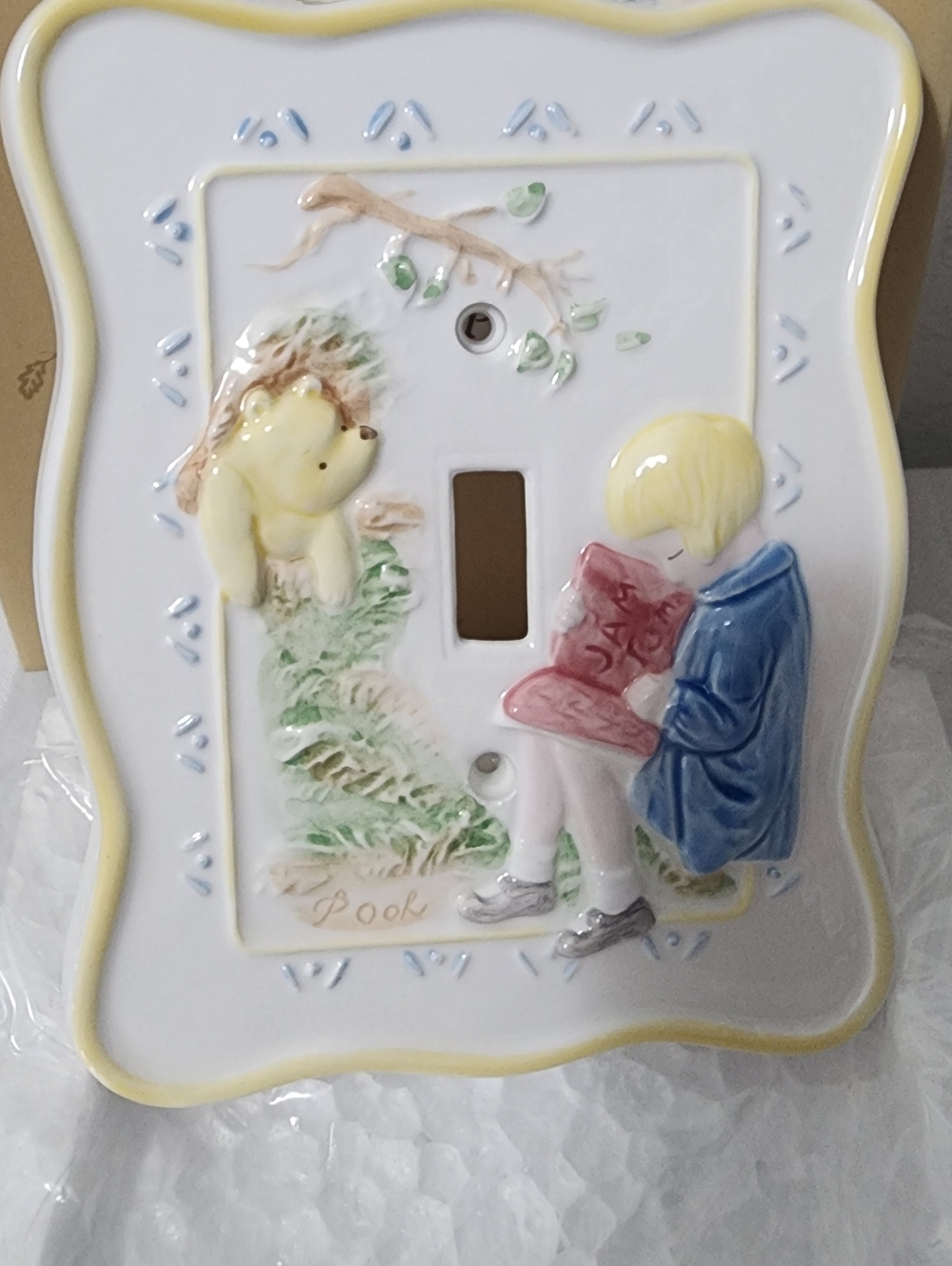 Classic Winnie-the-Pooh Ceramic Switch Plate - Yellow Accents - Picture 5 of 6
